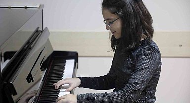 11 yaşındaki konservatuvar öğrencisinden yurt dışında önemli başarı