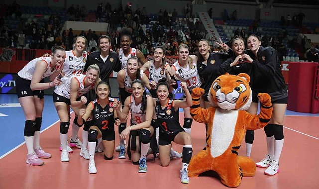 2023 CEV Şampiyonlar Ligi: Eczacıbaşı Dynavit: 3 - Grupa Azoty Chemik Police: 1