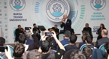 'Her gencin bir şarkısı olmalı' projesine tam not