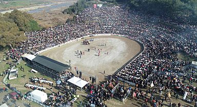 41. Uluslararası Efes Selçuk Deve Güreşleri Festivali sona erdi