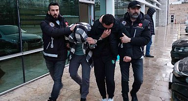 5 milyon lira değerinde binlerce hapla yakalanan 2 eski uzman çavuş tutuklandı