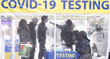 ABD'de Covid-19 nedeniyle halk sağlığı acil durumu nisana kadar uzatıldı
