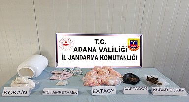 Adana'da 28 bin 286 adet uyuşturucu hap ele geçirildi