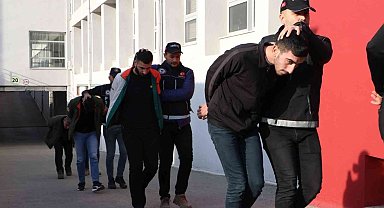 Adana'da 87 kilo esrar ele geçirildi