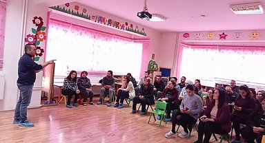 Aile Okulu seminerleri ile 3 bin kişiye ulaşıldı