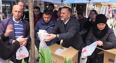 Ak Parti'den kandil simidi hayrı