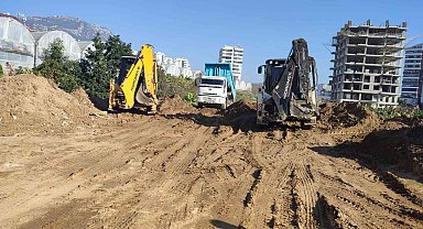 Alanya Belediyesinden kırsal yollarında yoğun mesai