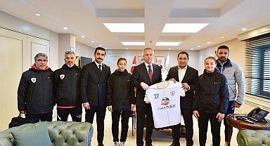 ALG Spor'dan Vali Gül'e ziyaret