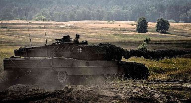 Alman hükümetine Ukrayna'ya tank göndermesi çağrısı