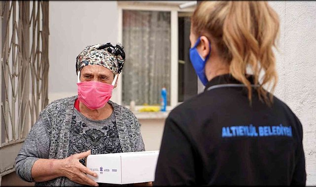 Altıeylül Belediyesi'nden 24 bin aileye şefkat eli