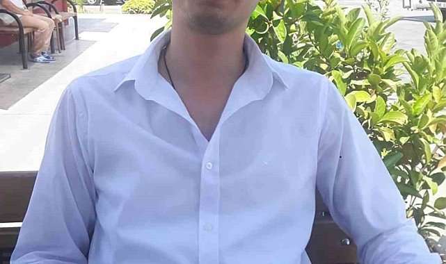 Annesini darp eden ağabeyini bıçaklayarak öldürdü