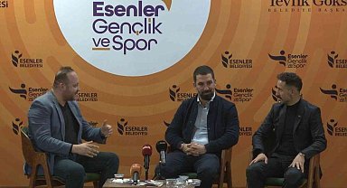 Arda Turan, Esenlerli gençlerle buluştu