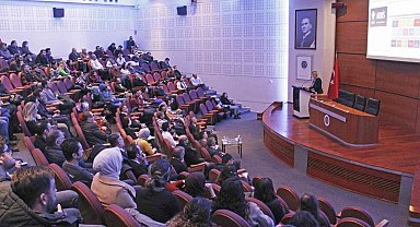 Atatürk Üniversitesinde "Sosyal ve Beşeri Bilimlerde Yenilikçi Çözümler" konuşuldu