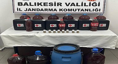 Ayvalık'ta jandarma kaçak içkiye geçit vermiyor