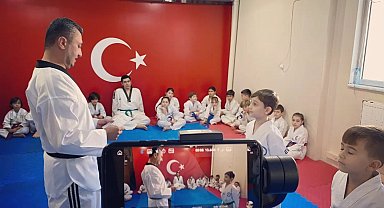 Ayvalıklı tekvandoculara yılın ilk kuşak sınavı