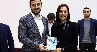 Bağcılar'da öğrenciler her gün yaşı kadar kitap sayfası okuyacak