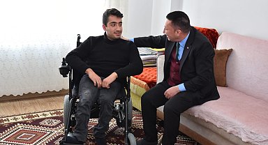 Bağlar Belediye Başkanı Beyoğlu, engeli lise öğrencisinin hayalini gerçekleştirdi