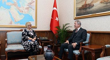 Bakan Akar, Dakar Büyükelçiliğine atanan Sağman'ı kabul etti