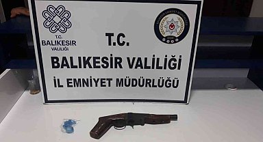 Balıkesir'de 'Huzur' operasyonu: 302 şüpheliden 111'i tutuklandı