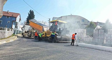 Başiskele'nin yollarına 58 bin ton asfalt