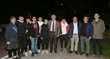 Başkan Aygün esnaf ve gençlerle projelerinden bahsetti