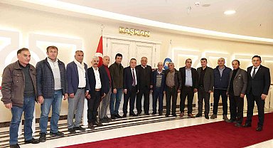 Başkan Böcek muhtarların sorunlarını dinledi