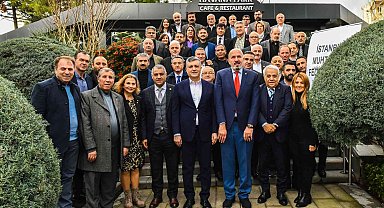 Başkan Bozkurt, Esenyurt Muhtarlar Derneği'nin düzenlediği programa katıldı
