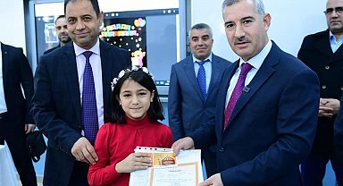 Başkan Çınar, öğrencilerin karne sevincine ortak oldu