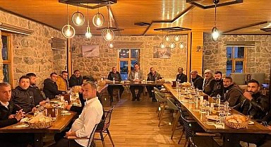 Başkan Dündar şehit ve gazi aileleriyle bir araya geldi