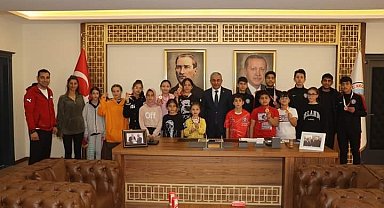 Başkan Kaplan, Koçarlı Belediyespor Atletizm Takımı'nı ağırladı