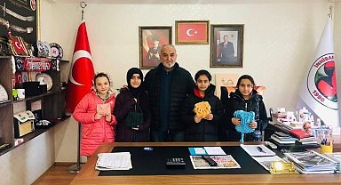 Başkan Kepez'den öğrencilere destek