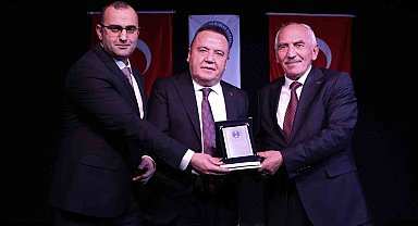 Başkan Muhittin Böcek Dadaşlar ile buluştu