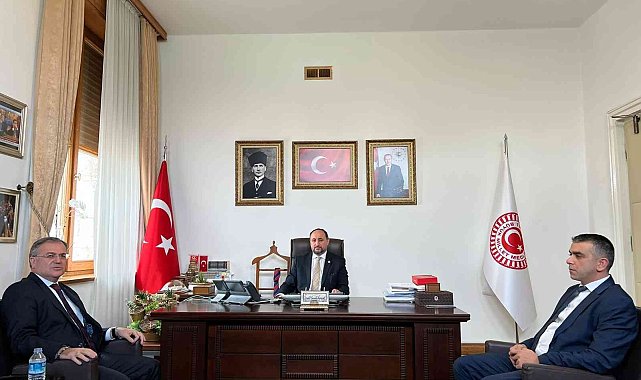 Başkan Özdoğan, yatırımlar için yeni yılda da başkent yolunda