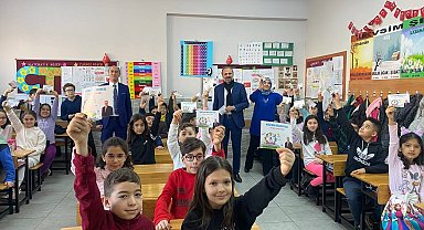 Başkan Özgan'dan, öğrencilere lunapark bileti hediyesi