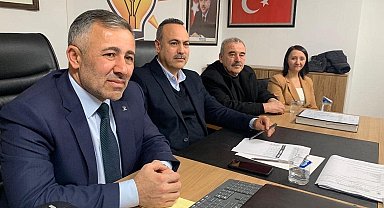 Başkan Yıldırım ilçelerin Yönetim Kurulu toplantılarına katıldı