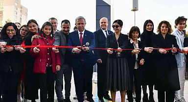 Başkent'te bir ilk: ABB Gökkuşağı Yabancı Dil Eğitim Merkezi açıldı