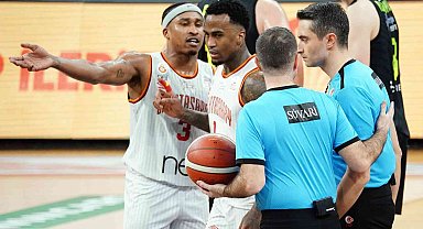 Basketbol Süper Lig: Galatasaray Nef: 83 - Merkezefendi Belediyesi: 100