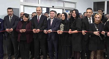 Batman'da sanatseverler sergi ve kitap tanıtımında buluştu