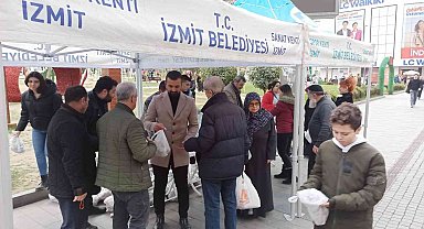 Belediye istiridye mantarları yetiştirip, halka ücretsiz dağıttı
