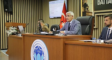 Belediye meclisinde 8 madde görüşüldü