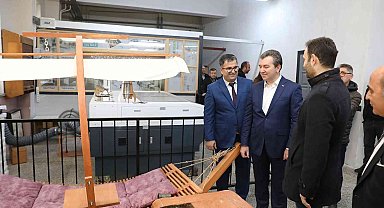 Bergama'nın parklarını öğrencilerin yaptığı banklar süsleyecek