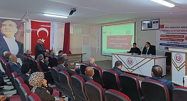 Besni'de muhtarlar toplantısı yapıldı