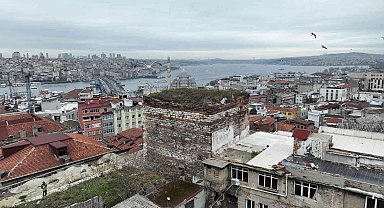 Bin 200 yıllık İrene Kulesi, sanat galerisine dönüştürüldü