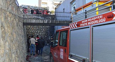 Bir anda alev alan eşyalar korkuttu