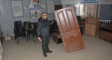 Bitlis Gazeteciler Cemiyeti'nin çalınan eşyaları ve kapısı bulundu