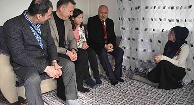 Bitlis'te ikna edilen bin 41 öğrenci okula kazandırıldı
