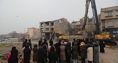 Boğaziçi 2. Etap'ta son bina da yıkıldı