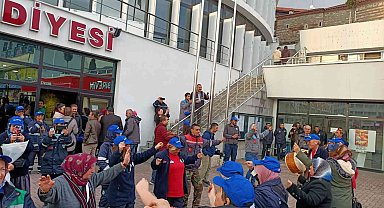 Bolu'da davul zurna eşliğinde toplu iş sözleşmesi imzalandı