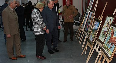 Bozüyük'te renkli kum tablosu resim sergisi açıldı