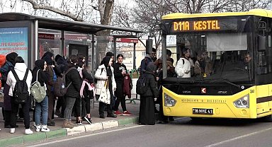 Bu ilçede öğrencilere ulaşım ücretsiz